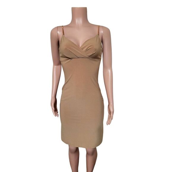 Reference v-neck nude ruched front detail Spaghetti Strap mini bodycon cocktail - Picture 1 of 6